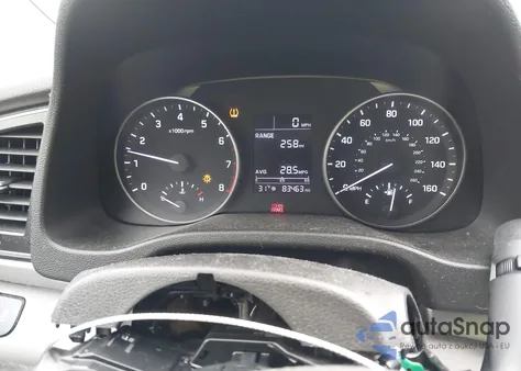 2017 Hyundai Elantra Se z USA, uszkodzony, nr VIN 5NPD74LFXHH076098